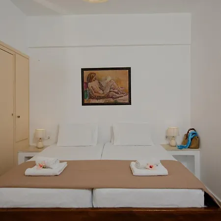Elalia Apartament *